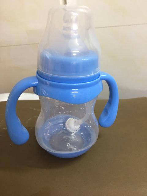 BÌNH SỮA 180ml CÓ TAY CẦM VÀ VAN CHỐNG SẶC