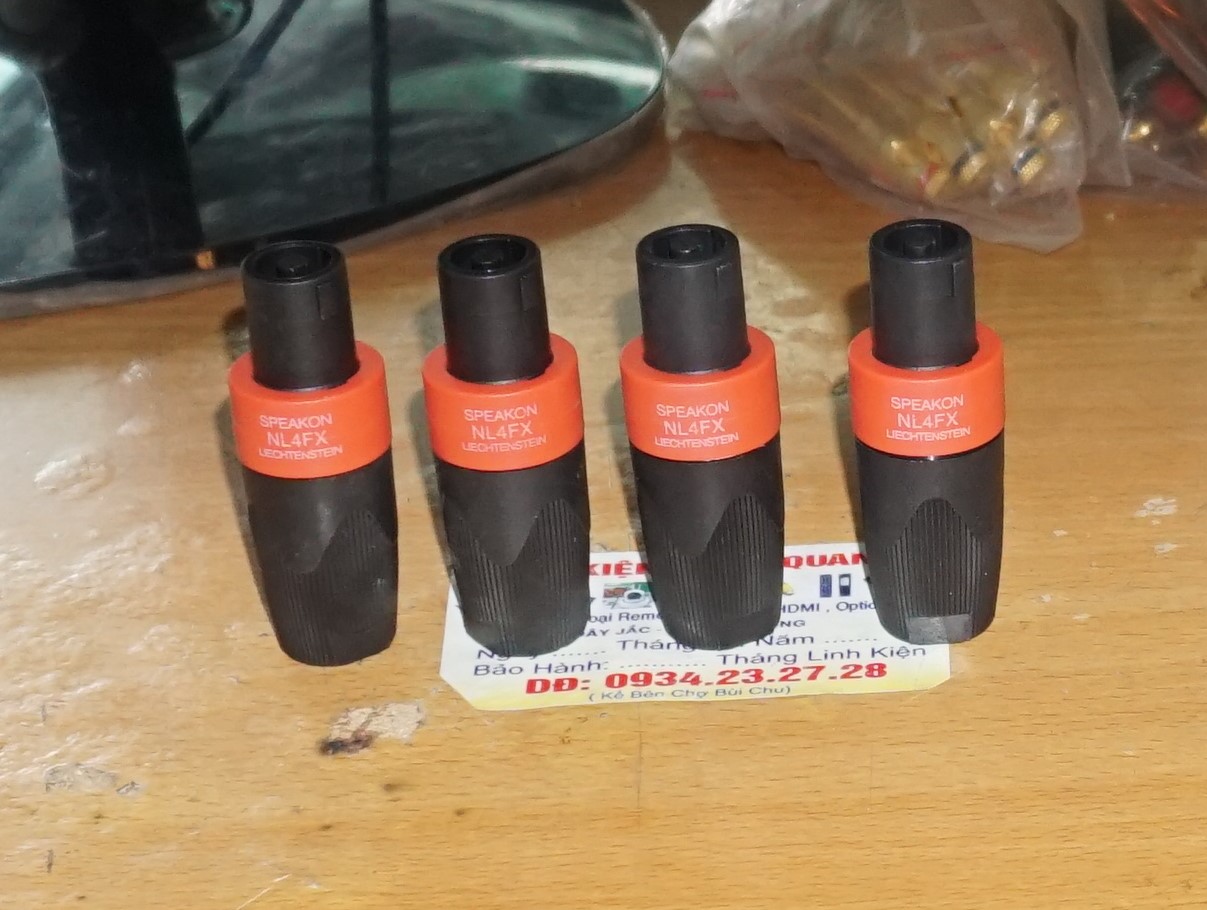Combo 4  jack speakon ( cắm loa ) tốt (4 cái )