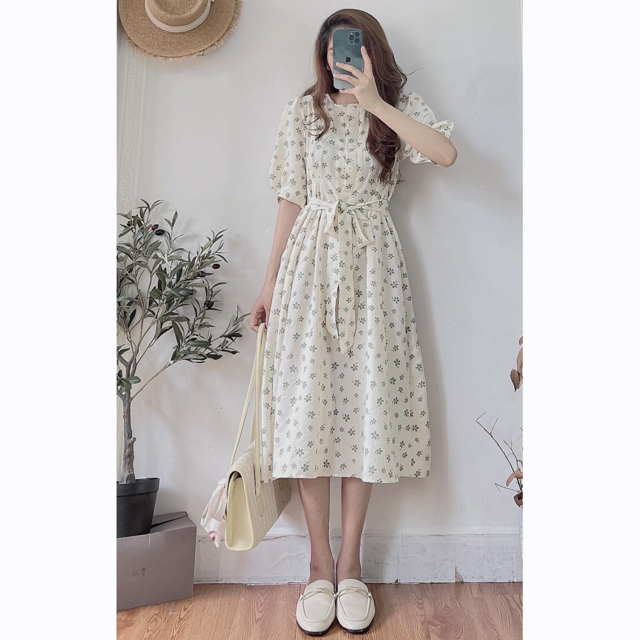 Váy hoa tay lỡ chất xốp 2 lớp