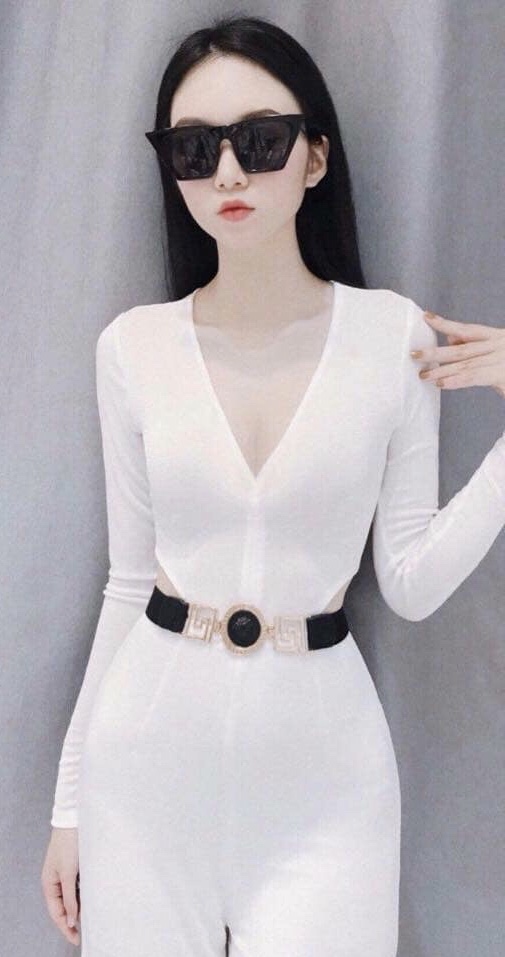 [HCM] Thắt lưng bản 4cm. Mặt V đen cá tính