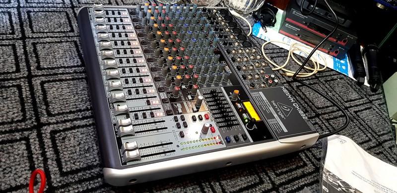 MIXER BEHRINGER XENYX QX1832USB