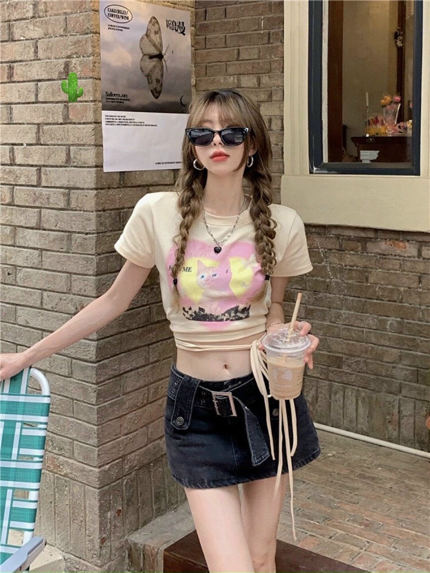 Áo thun borip nữ ôm body tay ngắn in hình mèo Kiss me dây dài Đan eo thon trẻ trung tinh nghịch PC173