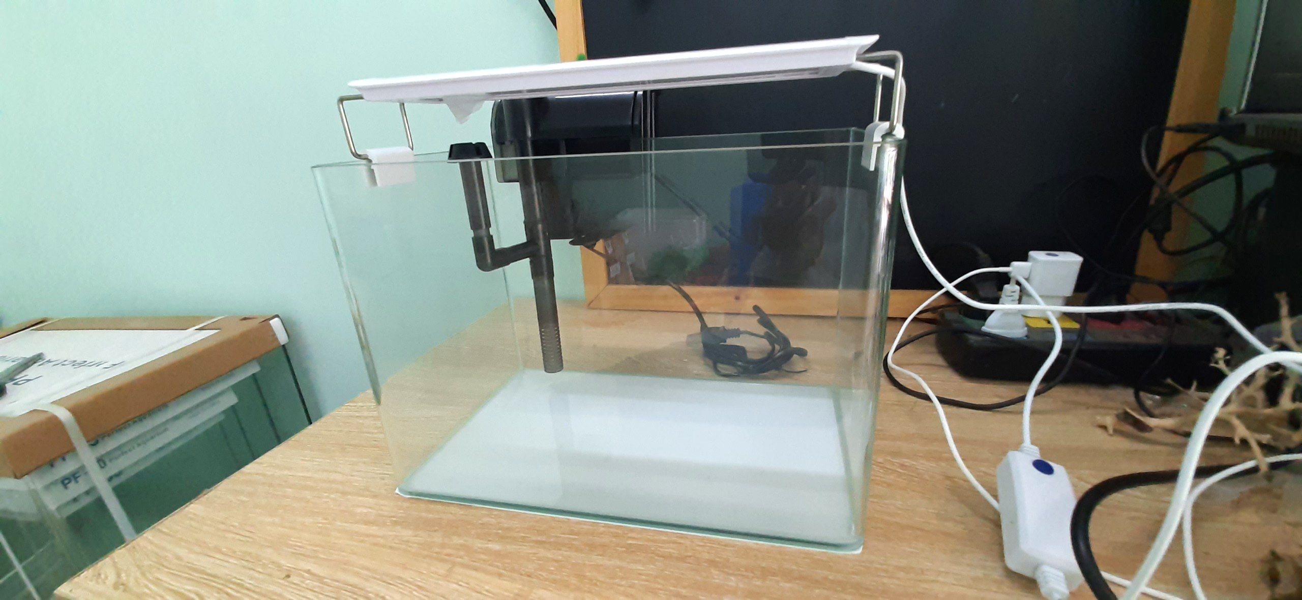 Bể cá đúc 30x17x20 cm, hồ cá mini thủy sinh để bàn