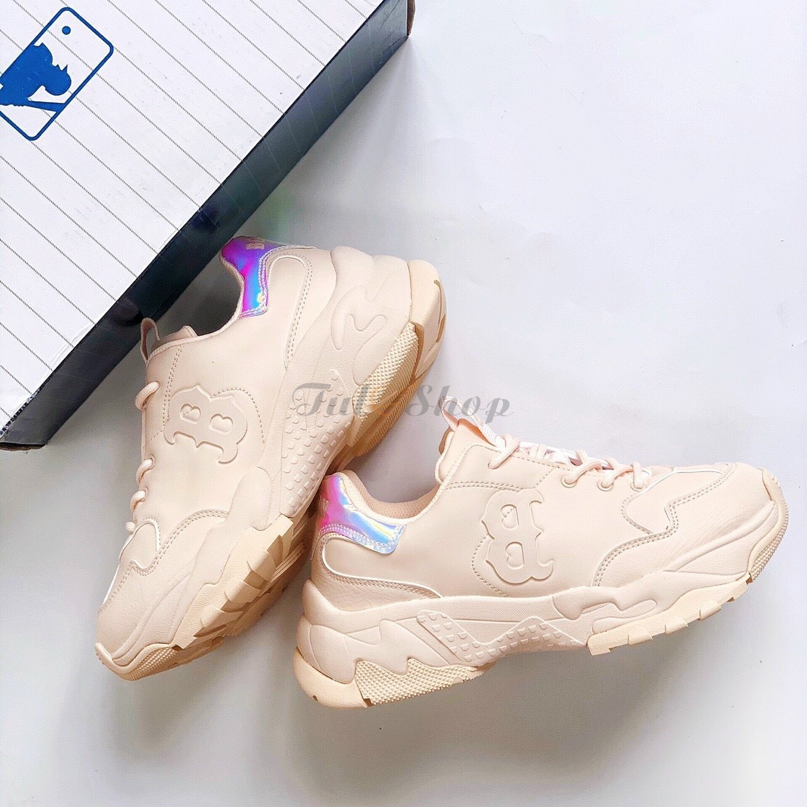 Giày thể thao NY hồng cao cấp