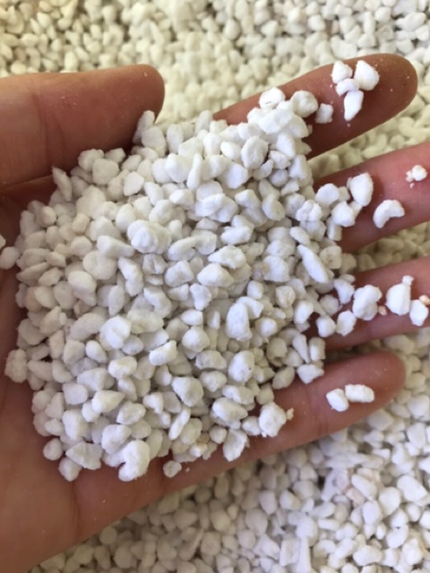 Đá perlite - đá trân châu trang trí, trồng cây gói 100GR