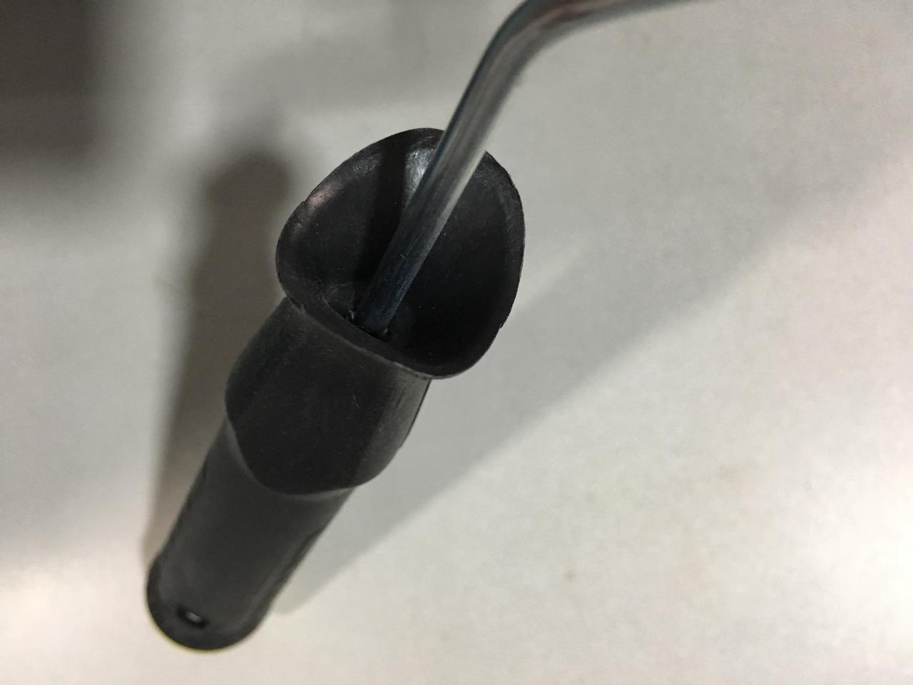 Lăn sơn dầu Việt Mỹ 10 cm (lăn chỉ)