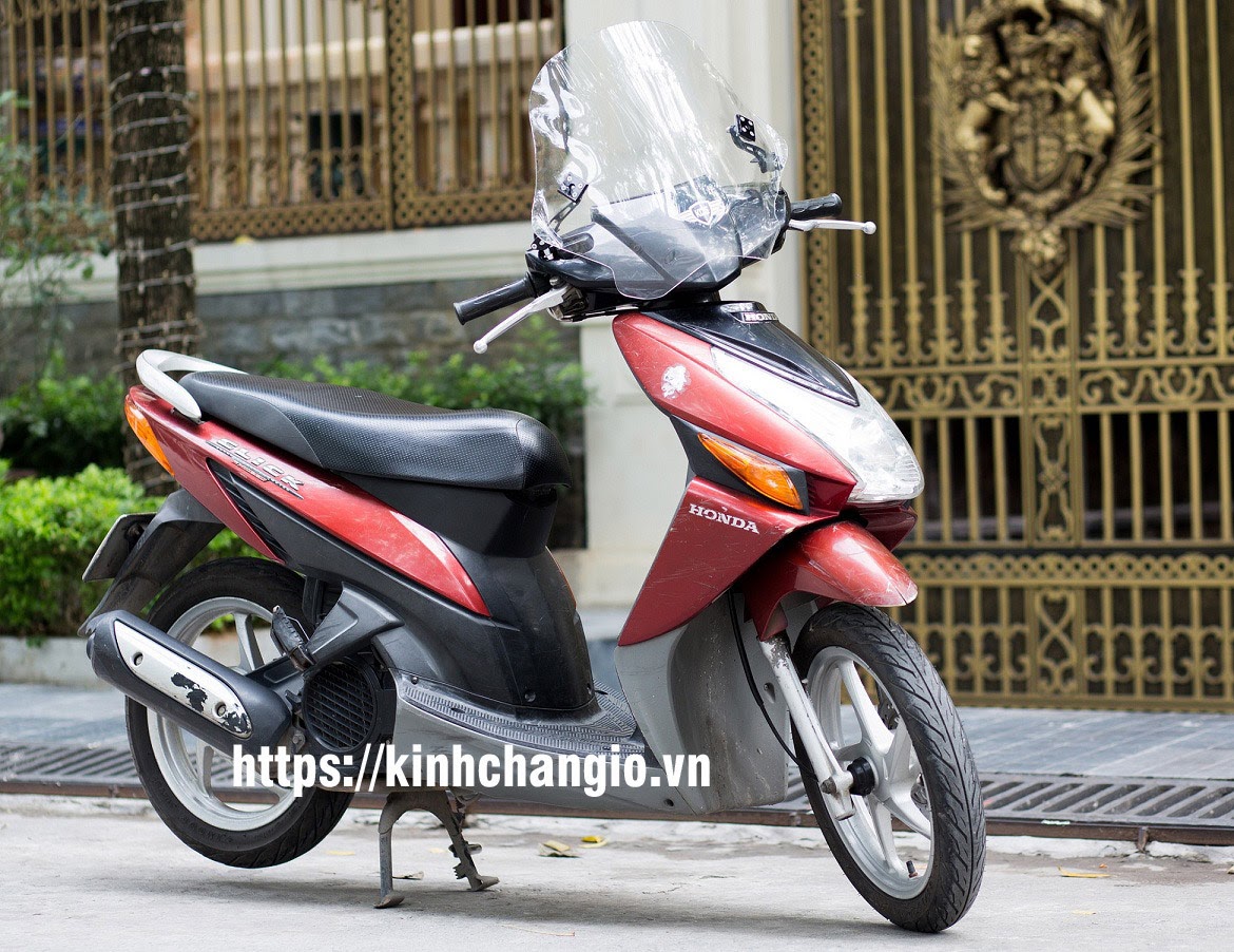 Kính Chắn Gió Xe CLICK - KC300CL