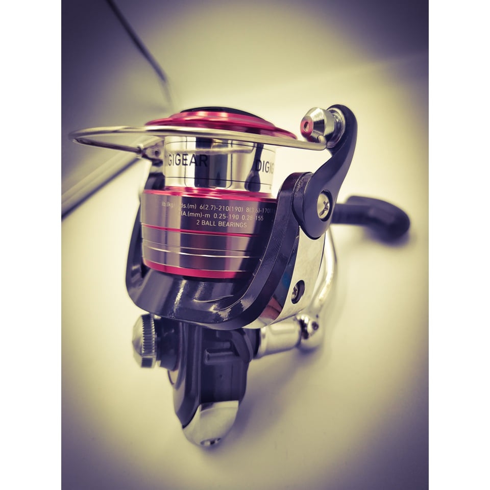 MÁY ĐỨNG CÂU LURE DAIWA MG S-3000