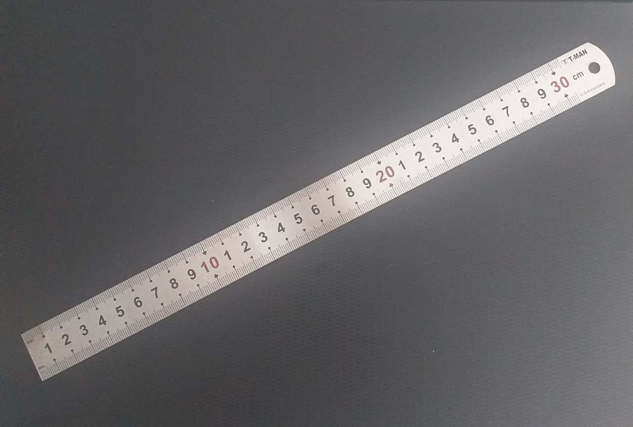 Thước kẻ sắt 30Cm/15 Cm