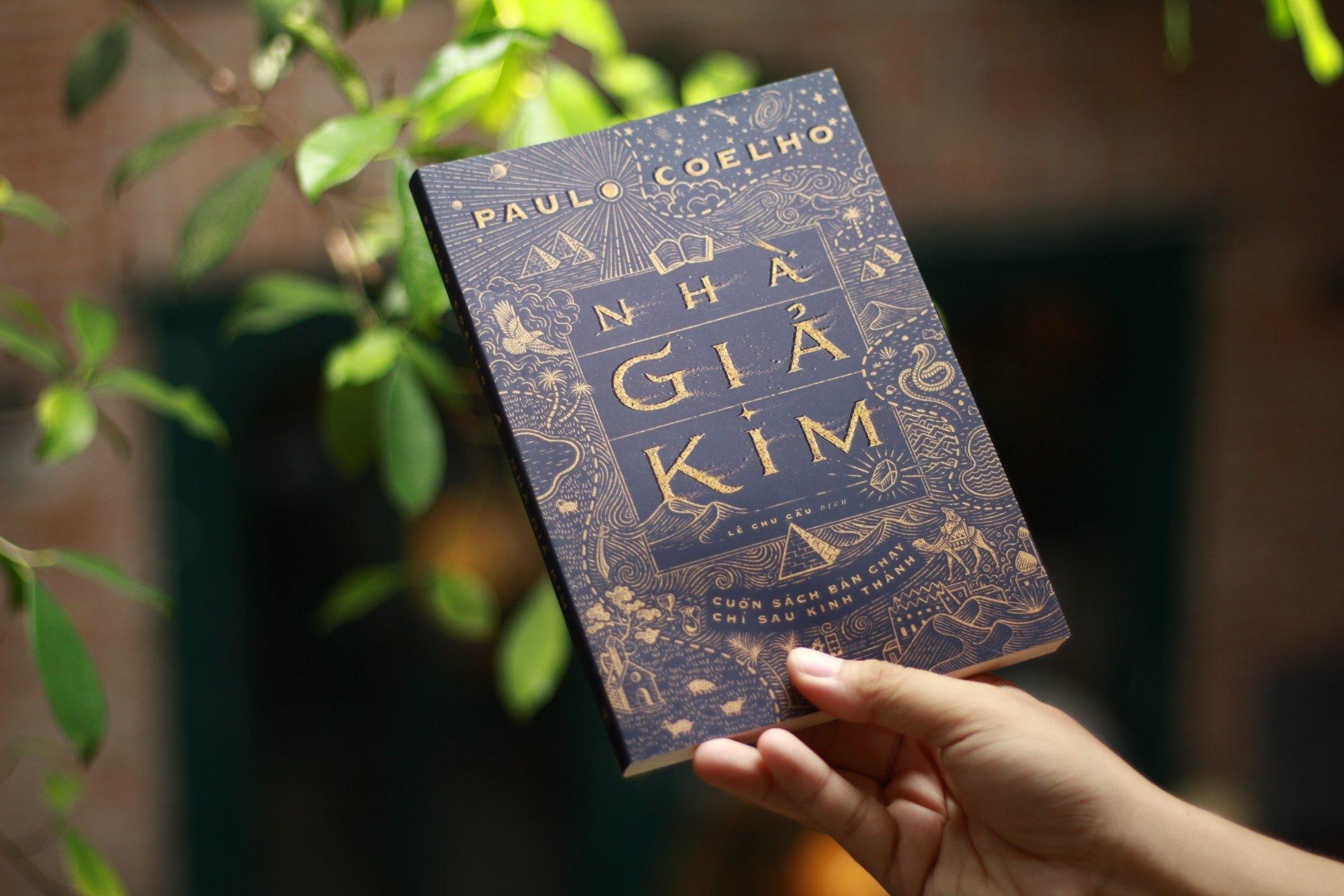 Sách Nhà Giả Kim (Tái Bản 2020) + Tặng Bookmark