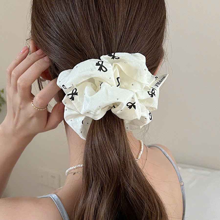 SCRUNCHIES HOA ROSE NEW- CỘT TÓC VẢI THỜI TRANG NỮ