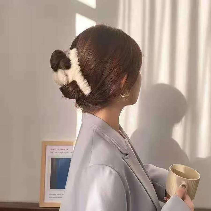 GẤP TÓC LỚN SẮC MÀU CHO NÀNG THÊM XINH