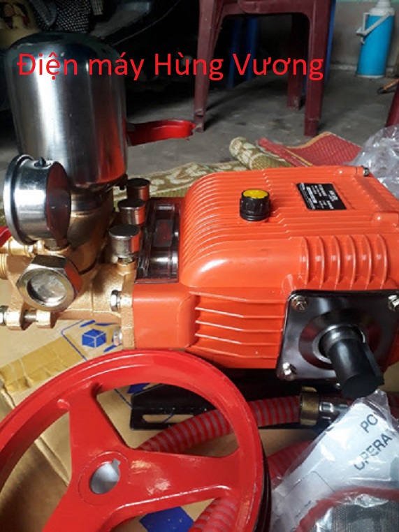 Đầu máy bơm nước rửa xe áp lực Hikari 69 Made in Thái lan, pít tông dài +20 mét dây nối tốt +vòi xịt