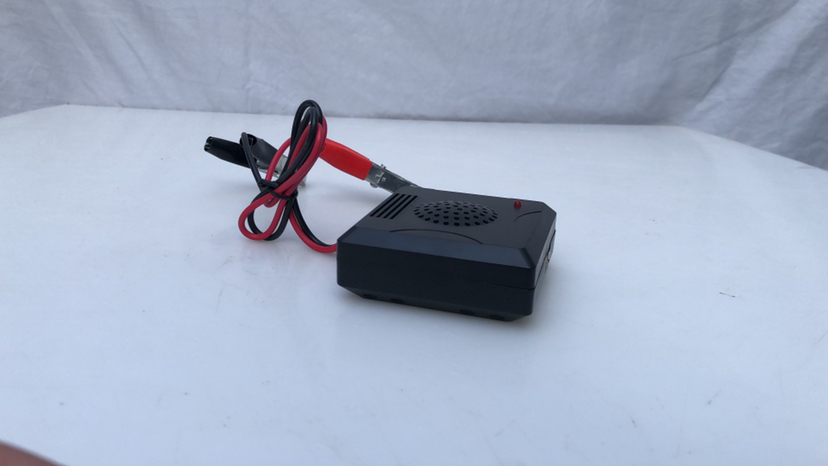 Bộ kích điệ n 12V lên 220V 180W
