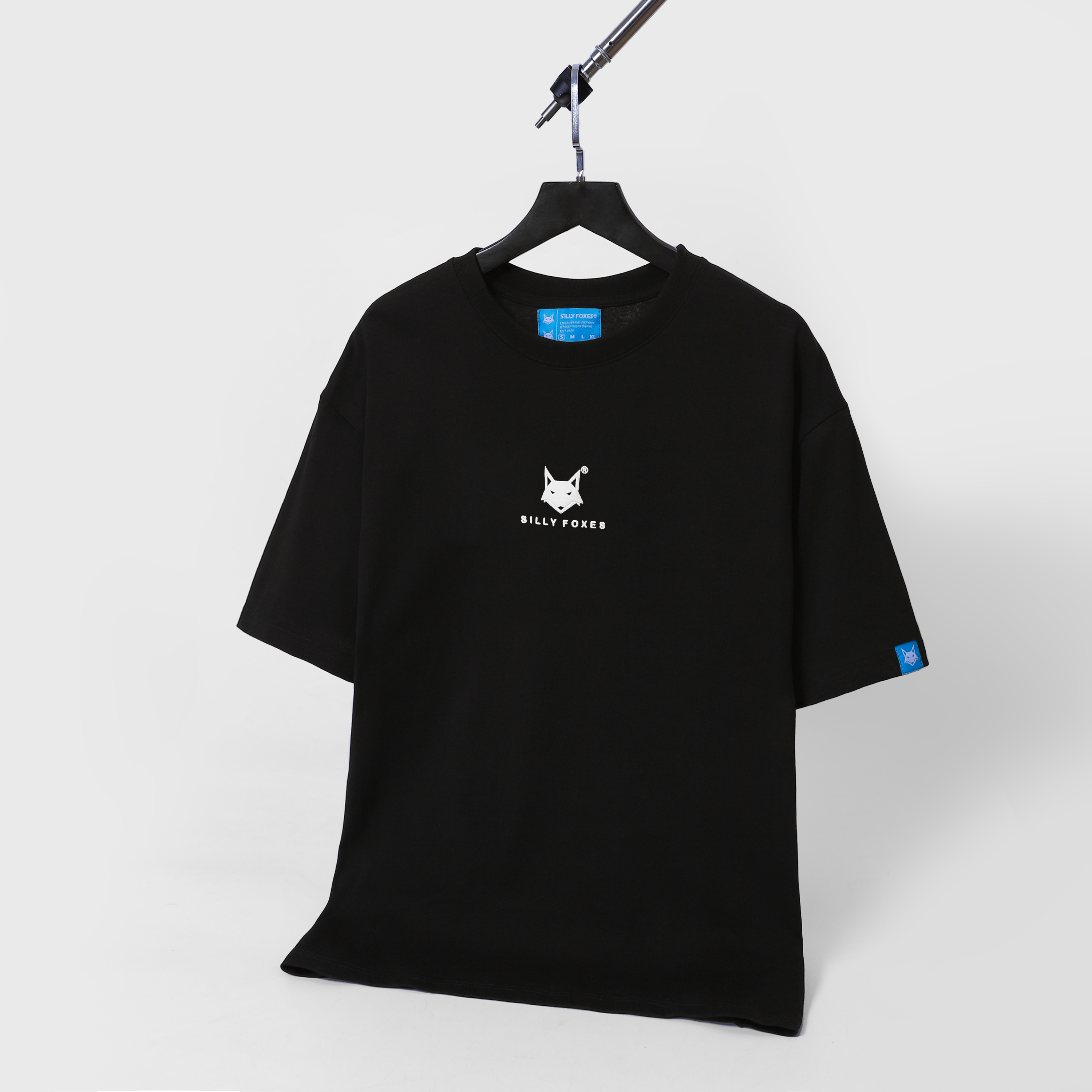 Áo Thun Iconic Logo Silly Foxes Đen In Nổi - SLF0015