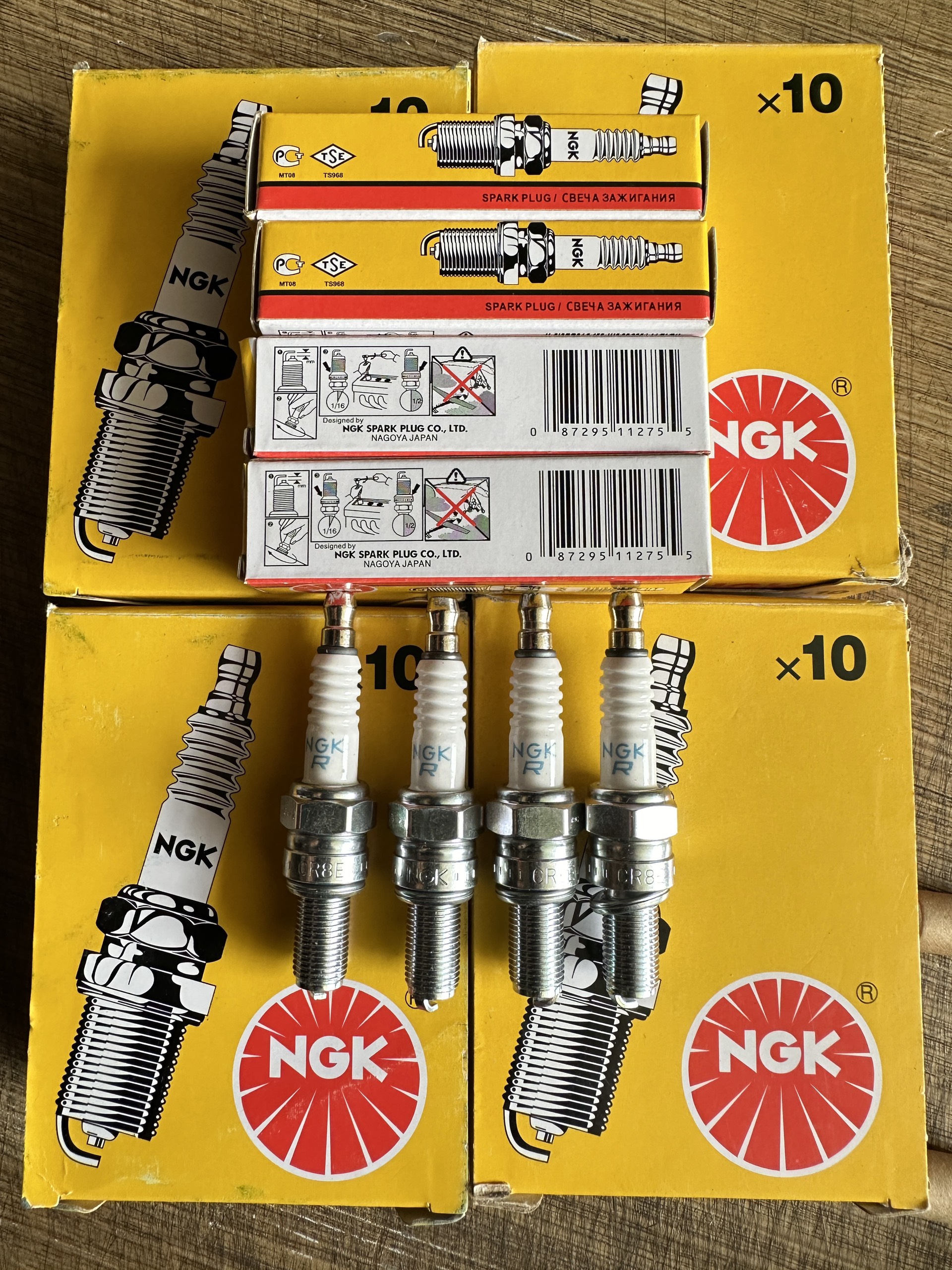 BỘ 4 BUGI ĐÁNH LỬA DONGBEN X30 / T30 LOẠI XỊN