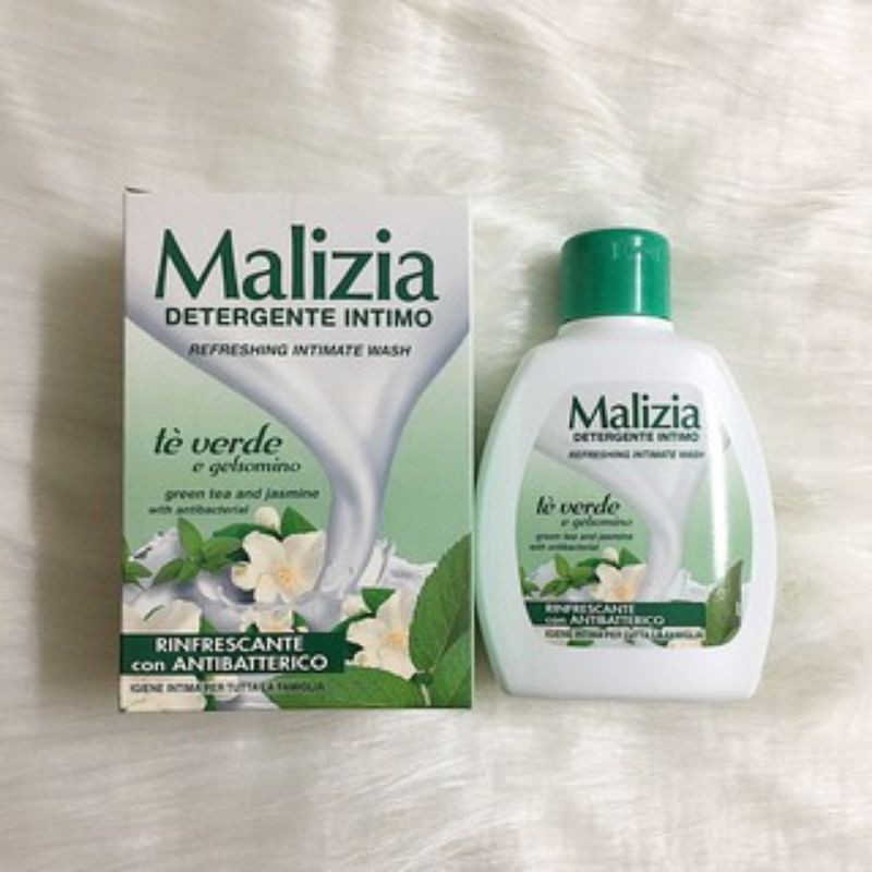 Dung dịch vệ sinh phụ nữ MALIZIA ??, chai 200ml