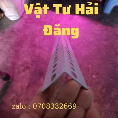 ( sắt V3 - Dài 60cm-100cm ) thanh sắt v lỗ v3,v4,kệ sắt v lỗ