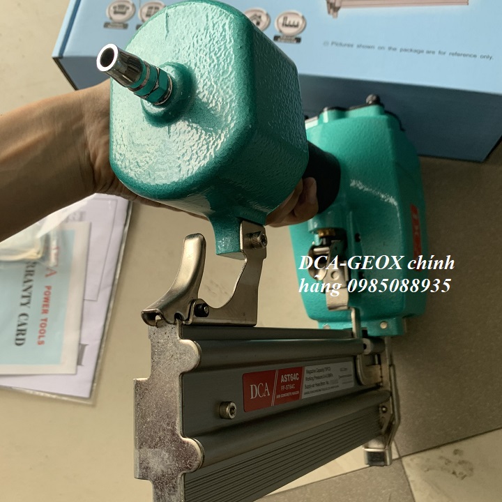 Súng bắn đinh bê tông dùng hơi DCA AST64C
