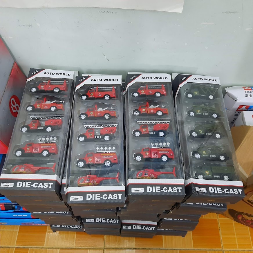 Bộ xe ô tô cảnh sát hoặc xe công trình die cast bằng hợp kim và nhựa tỉ lệ 1:64 đồ chơi trẻ em