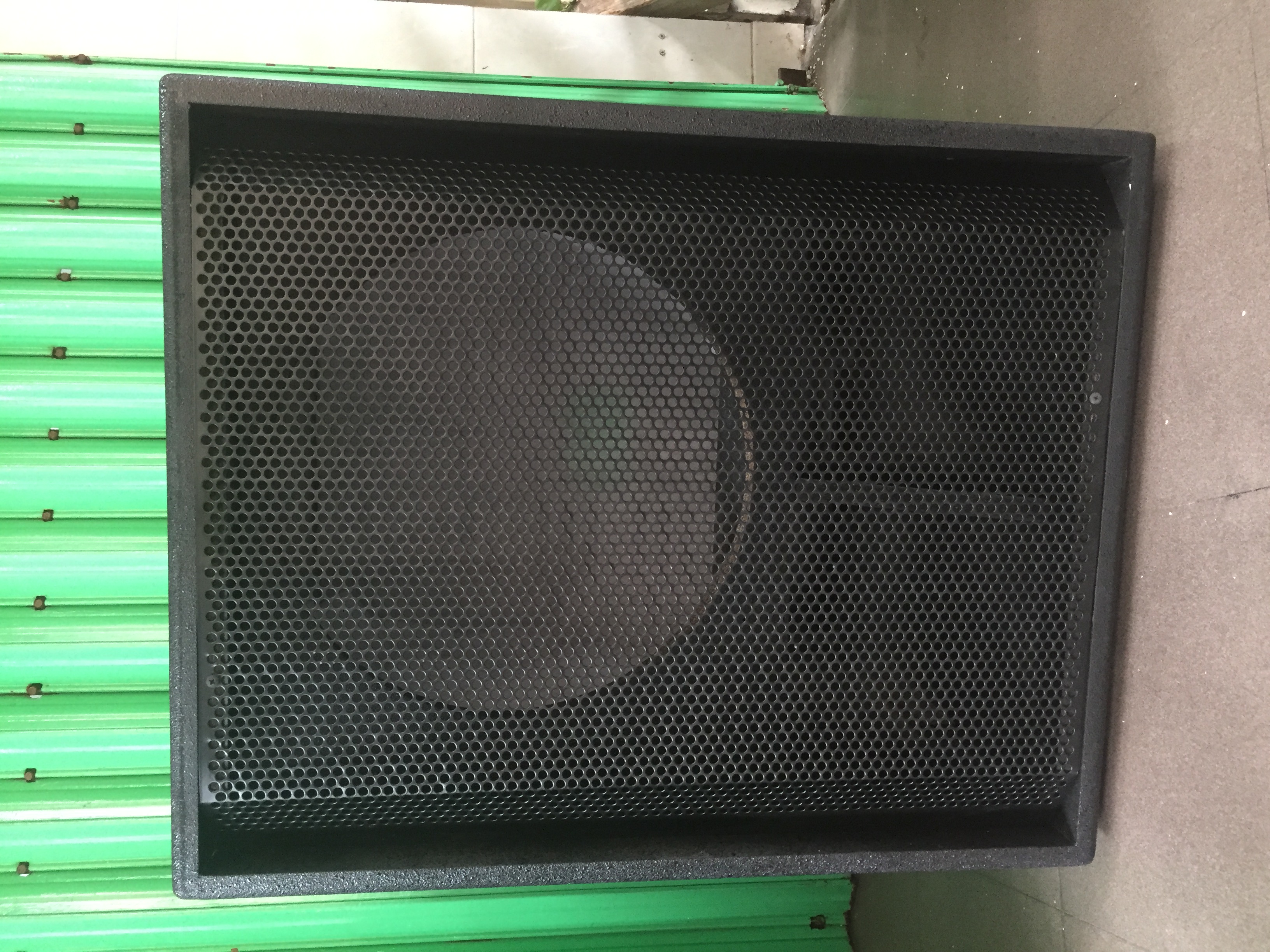 VỎ THÙNG LOA SUB 5 TẤC SƠN SẦN (GIA 1 CAI)