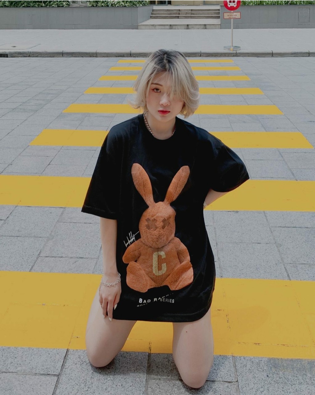 Áo Thun Tay Lỡ RABBIT TOY BROWN Unisex