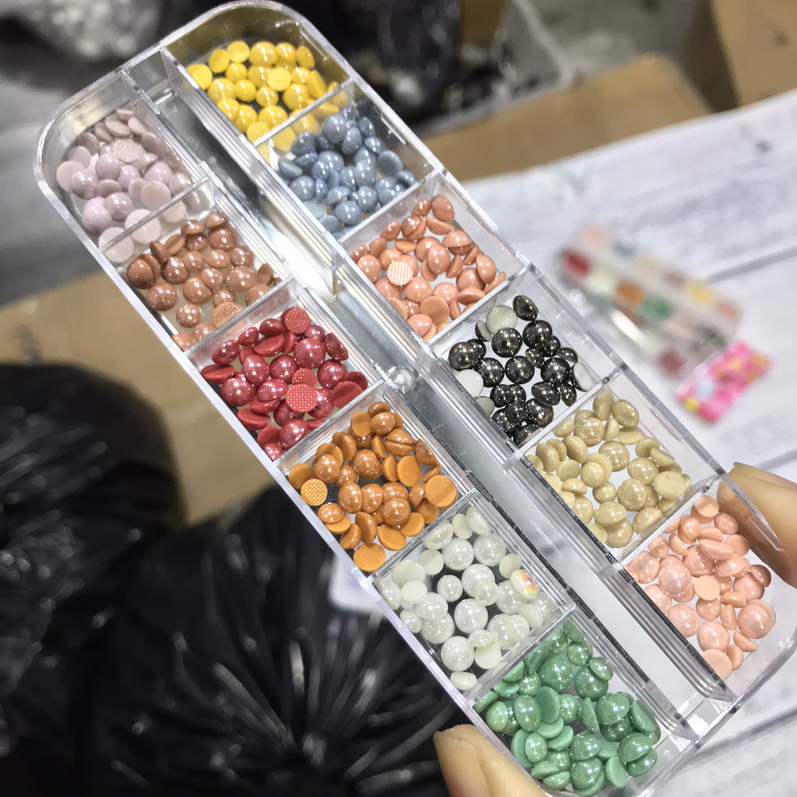Hạt Trai Nửa YHB làm Nail - sinailmi