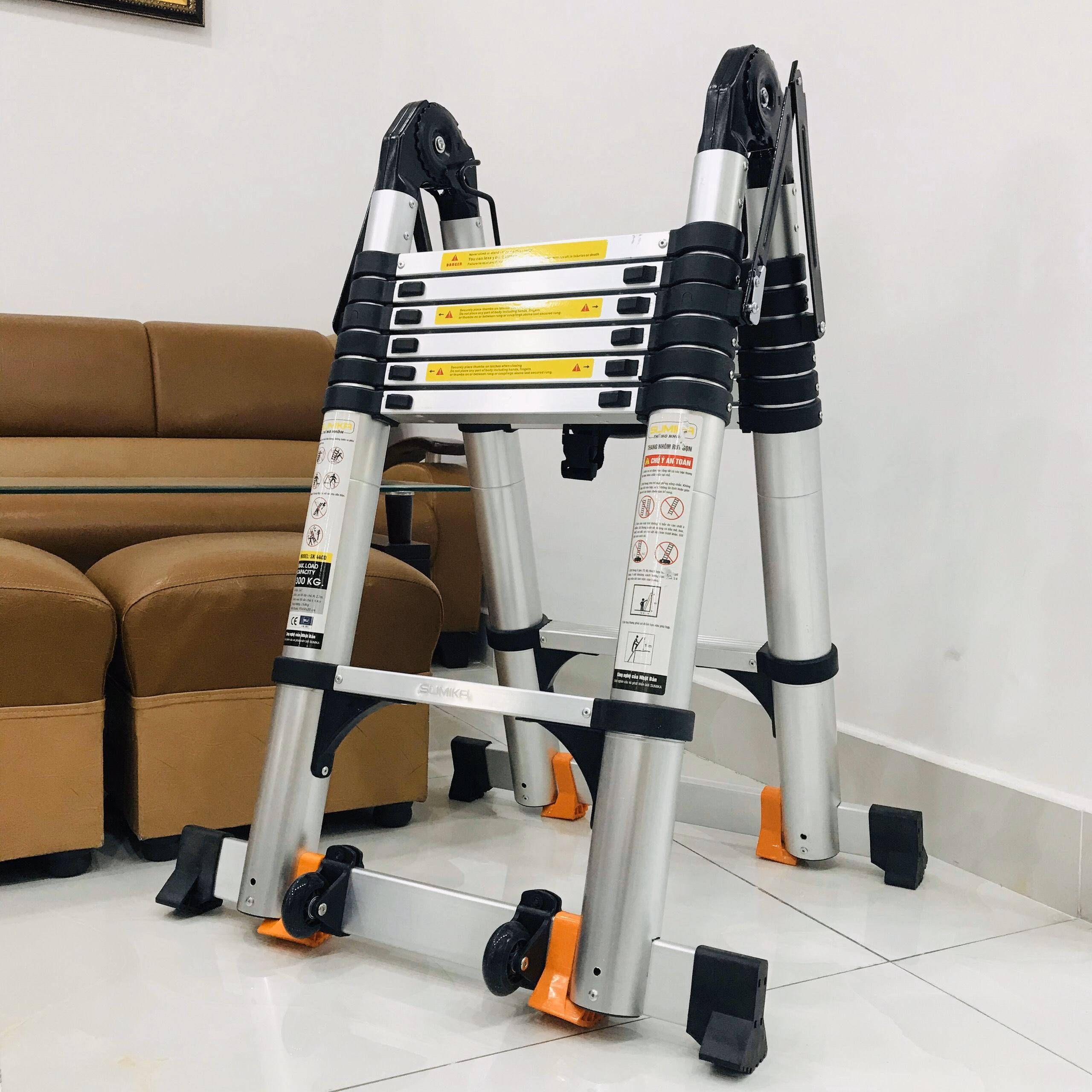 Thang rút nhôm chữ A Sumika SK 500D mẫu mới có bánh xe siêu thị việt