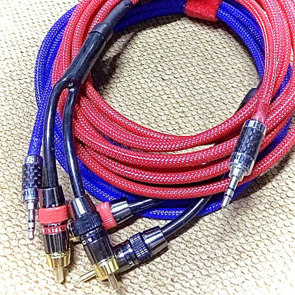 dây phát nhạc laptop Jack 3.5mm sang 2 đầu Jack hoa sen