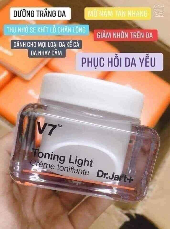 Kem Dưỡng Trắng Da V7 Hàn Quốc Toning Light