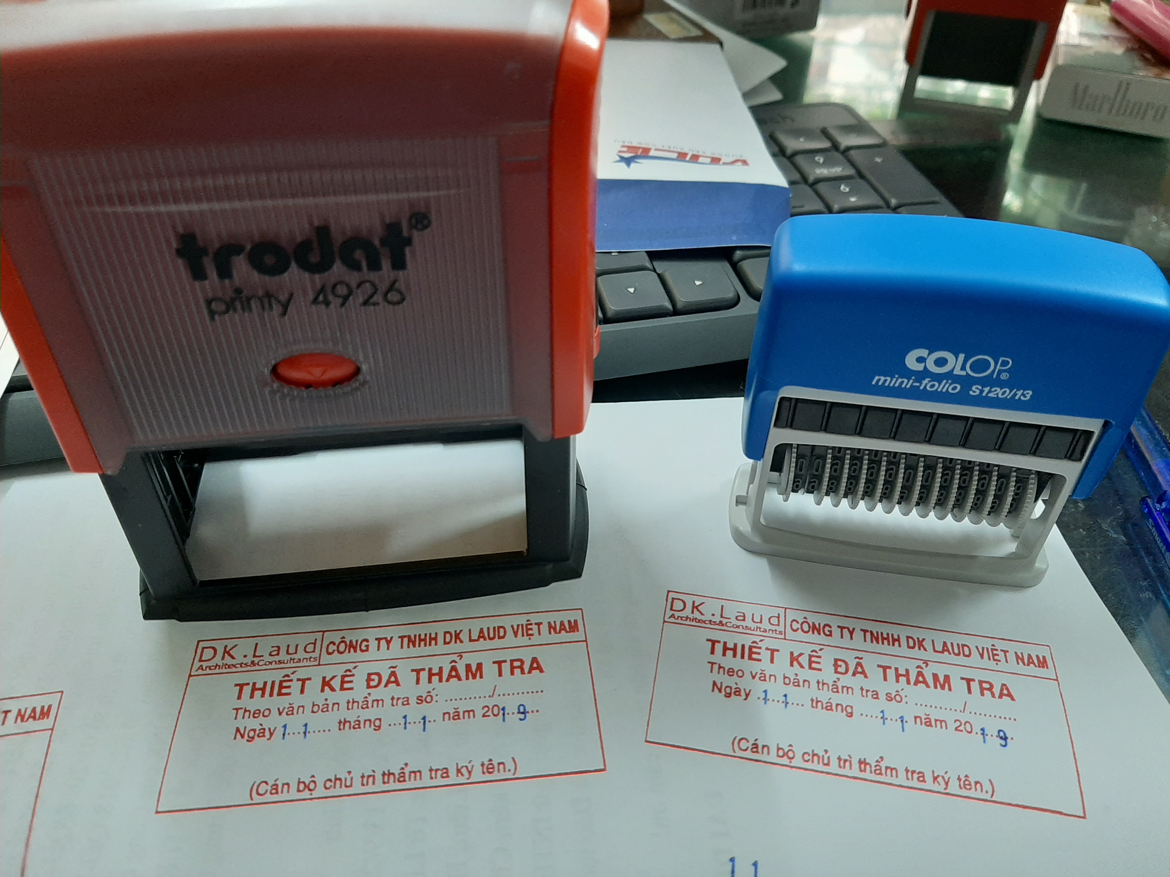 Con dấu 13 số liền mực cao 3mm Colop S120/13