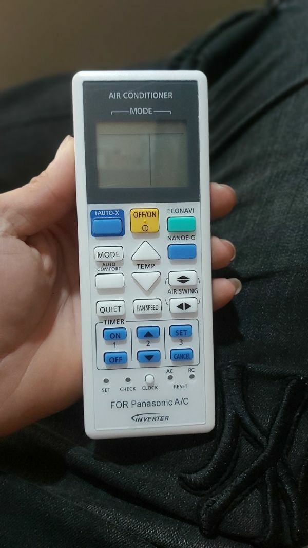 khiển điều hòa panasonic inveter vuông đời mới