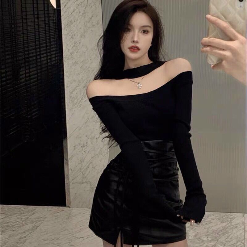Áo Gân Tay Dài Chocker