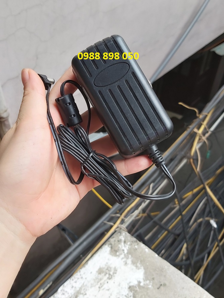 sạc nguồn 20v 1a