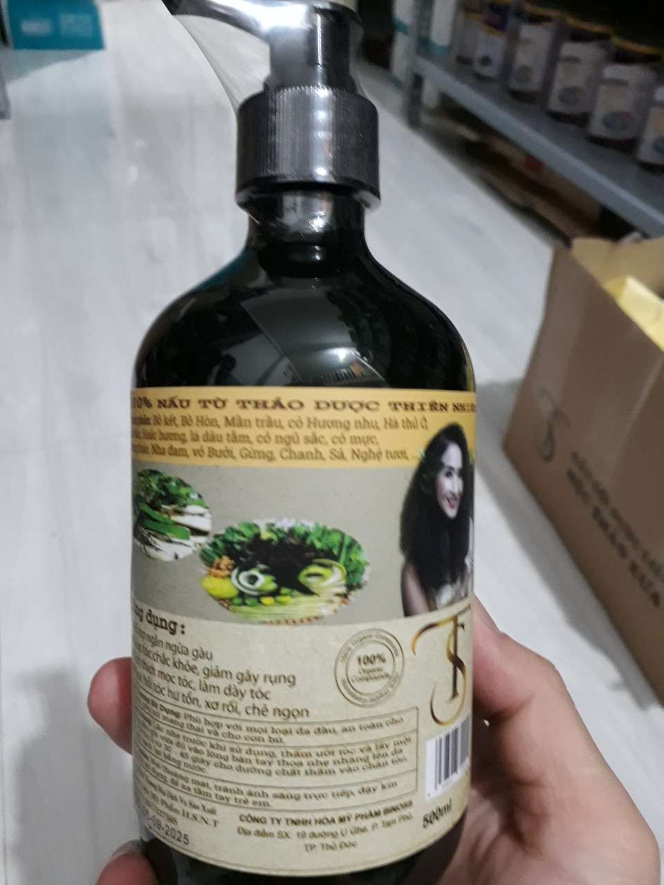 DẦU GỘI DƯỢC LIỆU MỘC THẢO XƯA 500ML