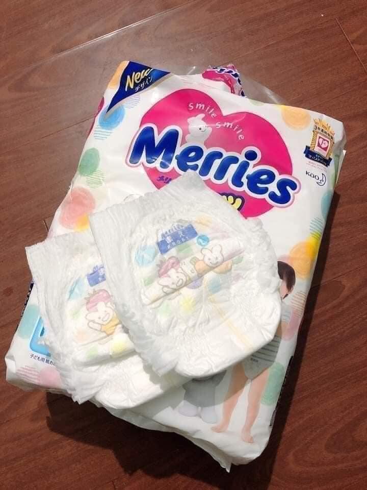 Bỉm Merries Nhật Bản