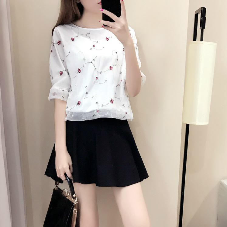Áo Ren 2 Lớp Thêu Hoa - New Thoi Trang