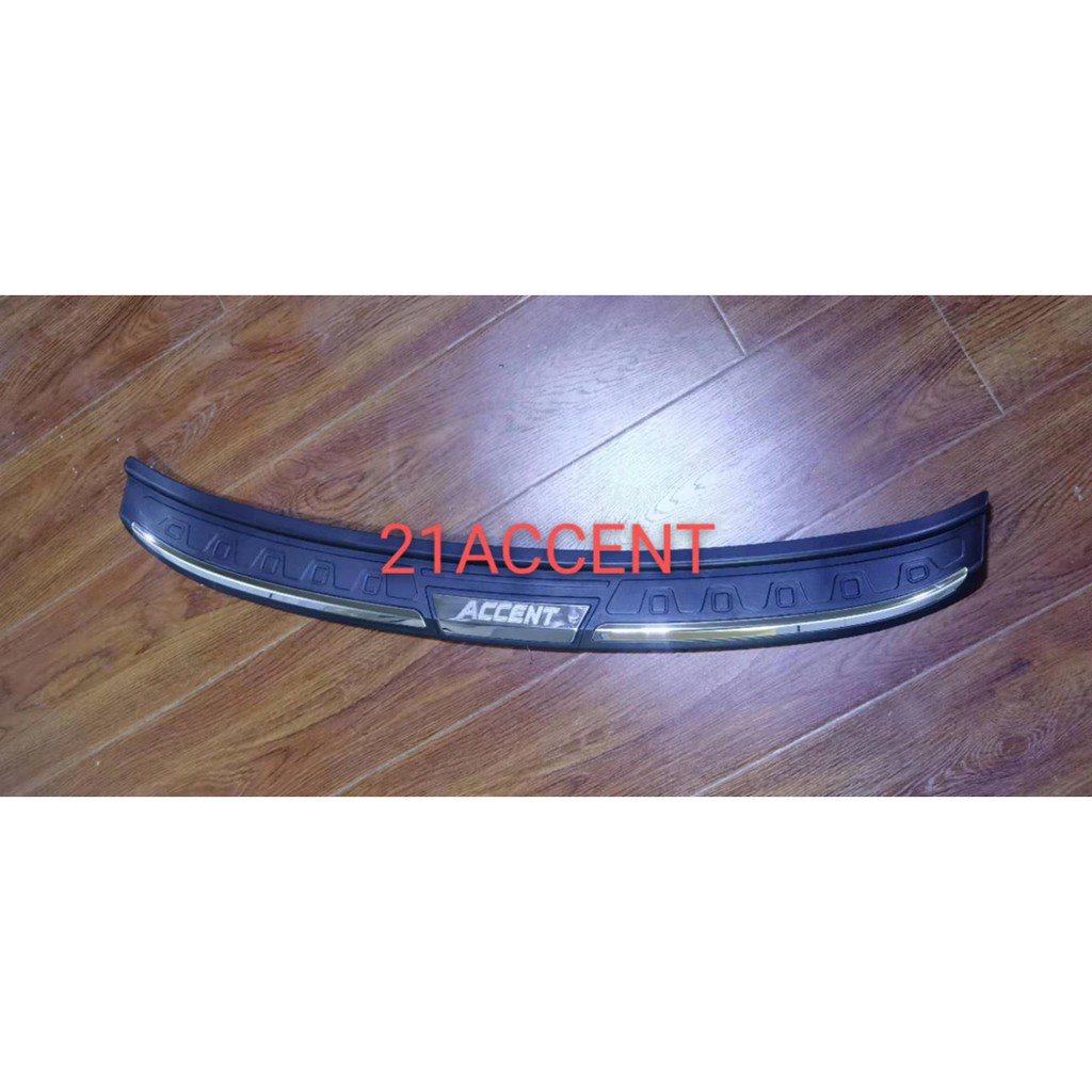 Chống trầy cốp sau xe Huyndai Accent 2018- 2022, 2023 Chất liệu nhựa đen 3B dày cao cấp