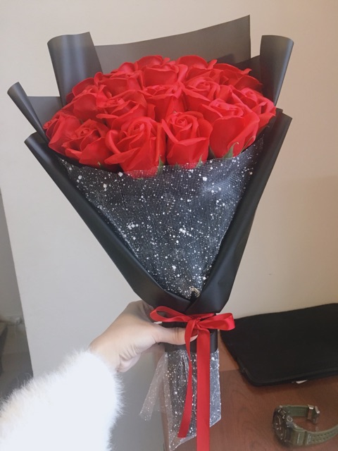 Hoa sáp bó 19 bông sang chảnh