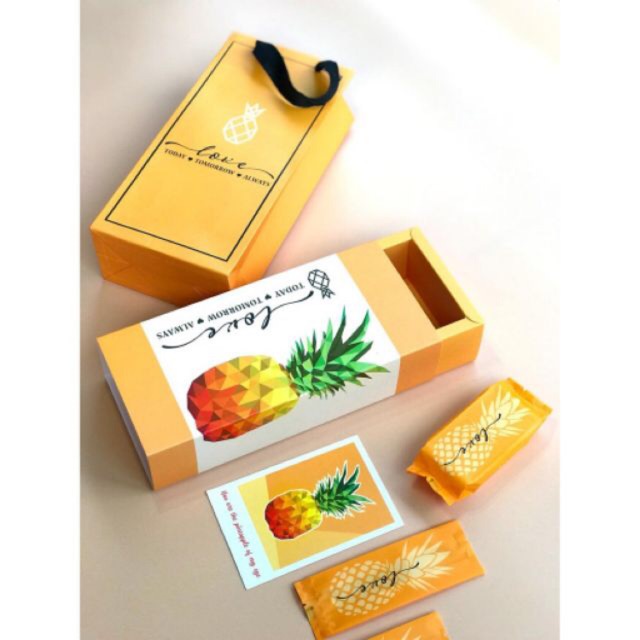 [HCM]Hộp Đựng Bánh Dứa Vàng ( Or Cam)