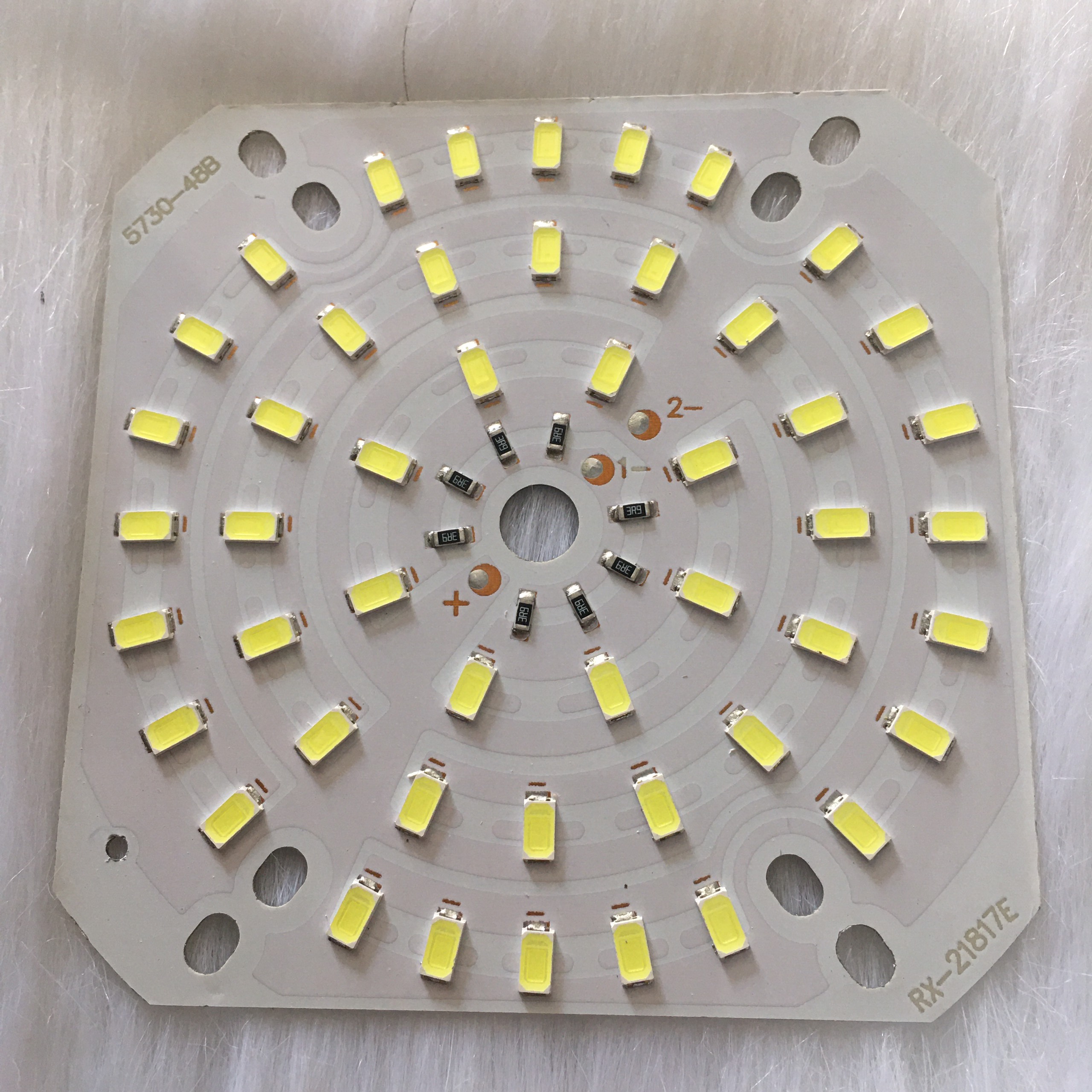 Chip LED 5V/10W ,24W, chip 5730 Siêu sáng đủ công suất