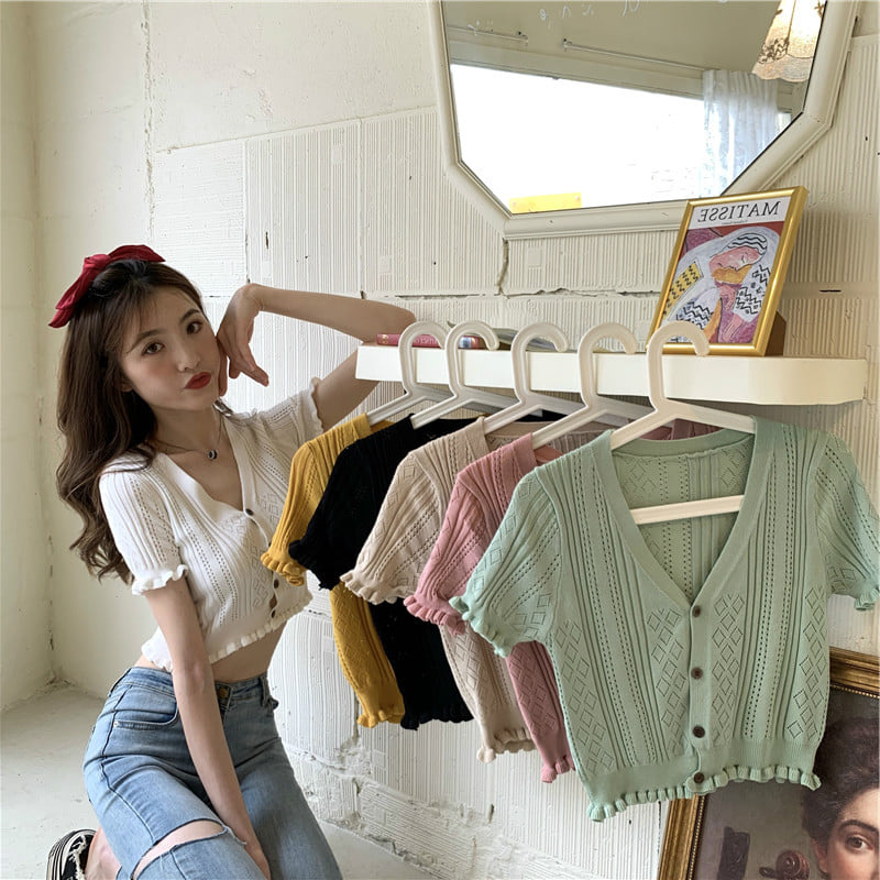 Áo Croptop Jennie siêu xinh