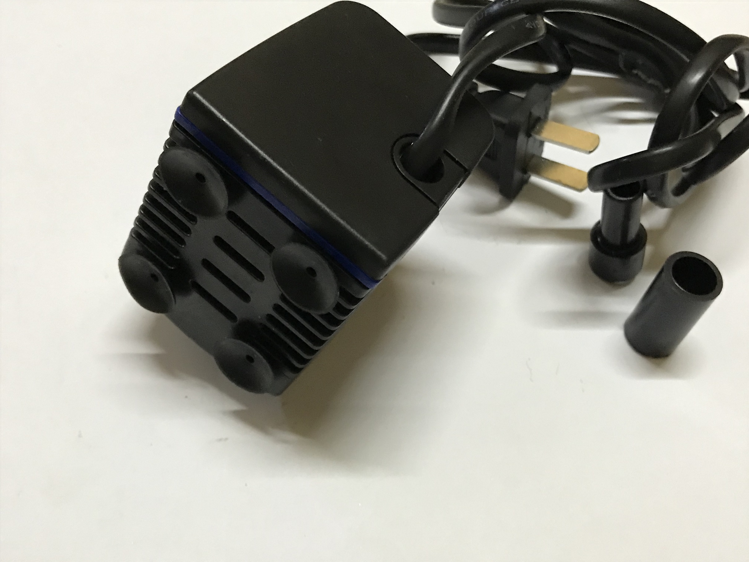 Motor bơm quạt hơi nước 1m1 - 8W