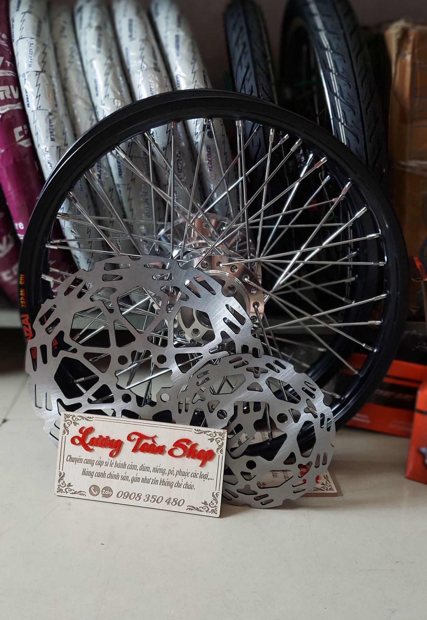 bánh căm raider satria niềng nhôm banzai 1.4/1.6 kèm 2 đĩa về gắn như zin đã rút căm sẵn