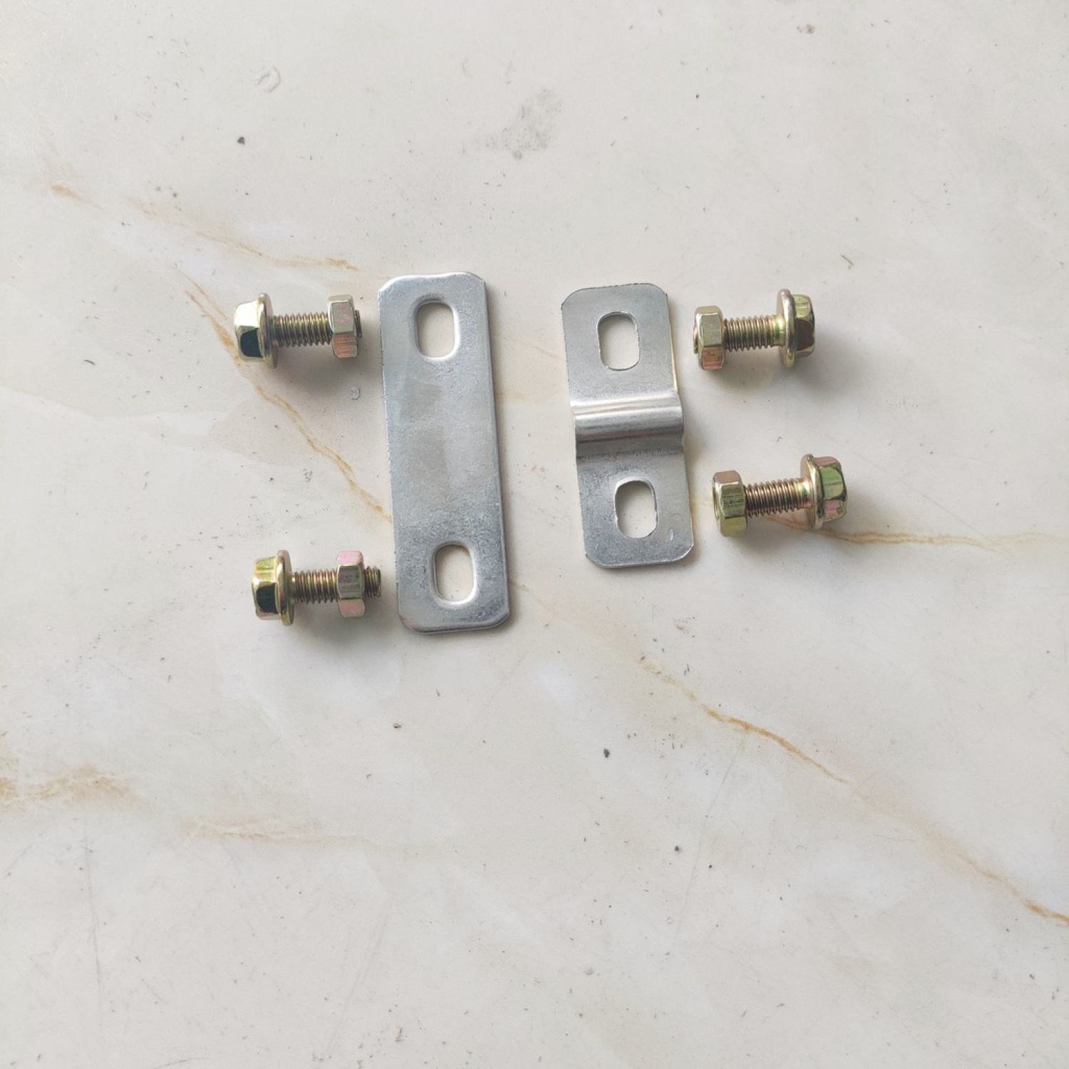 Bộ ốc nẹp giỏ xe đạp