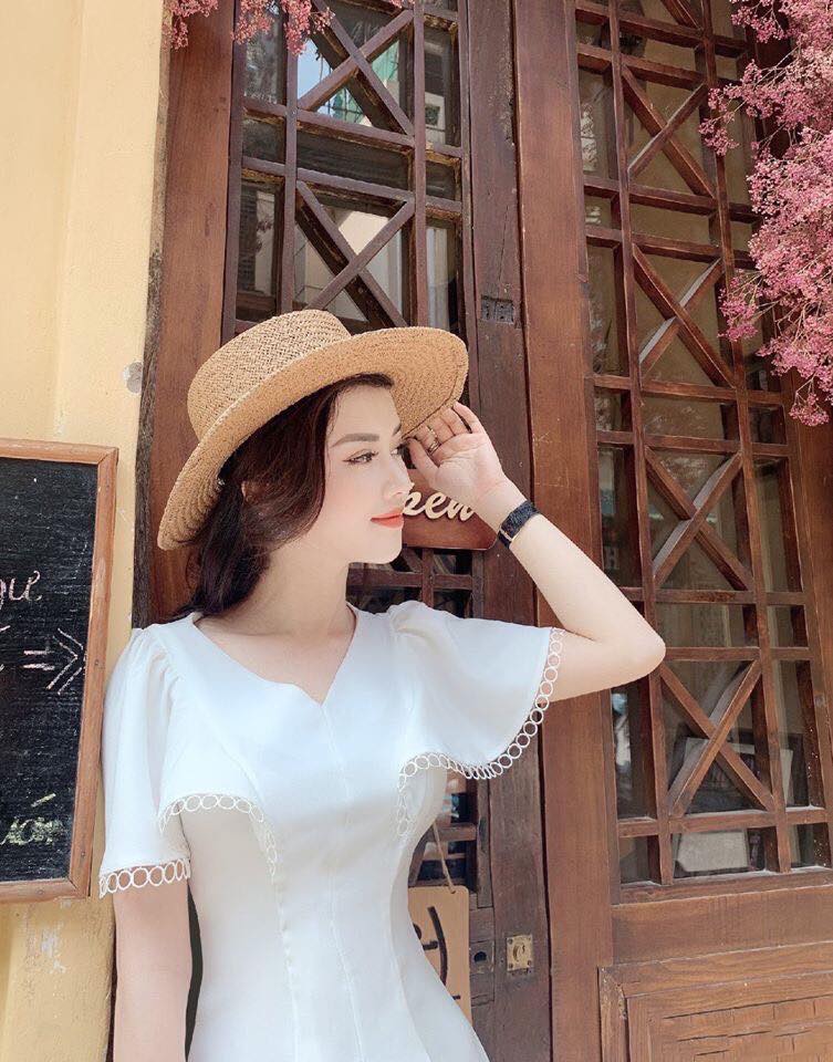 [HCM]ĐẦM MAXI TRẮNG TAY BÈO VIỀN REN
