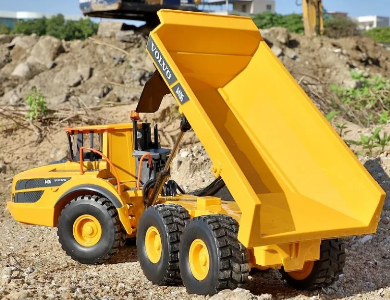 XE BEN  ĐIỀU KHIỂN TỪ XA VOLVO A40 G