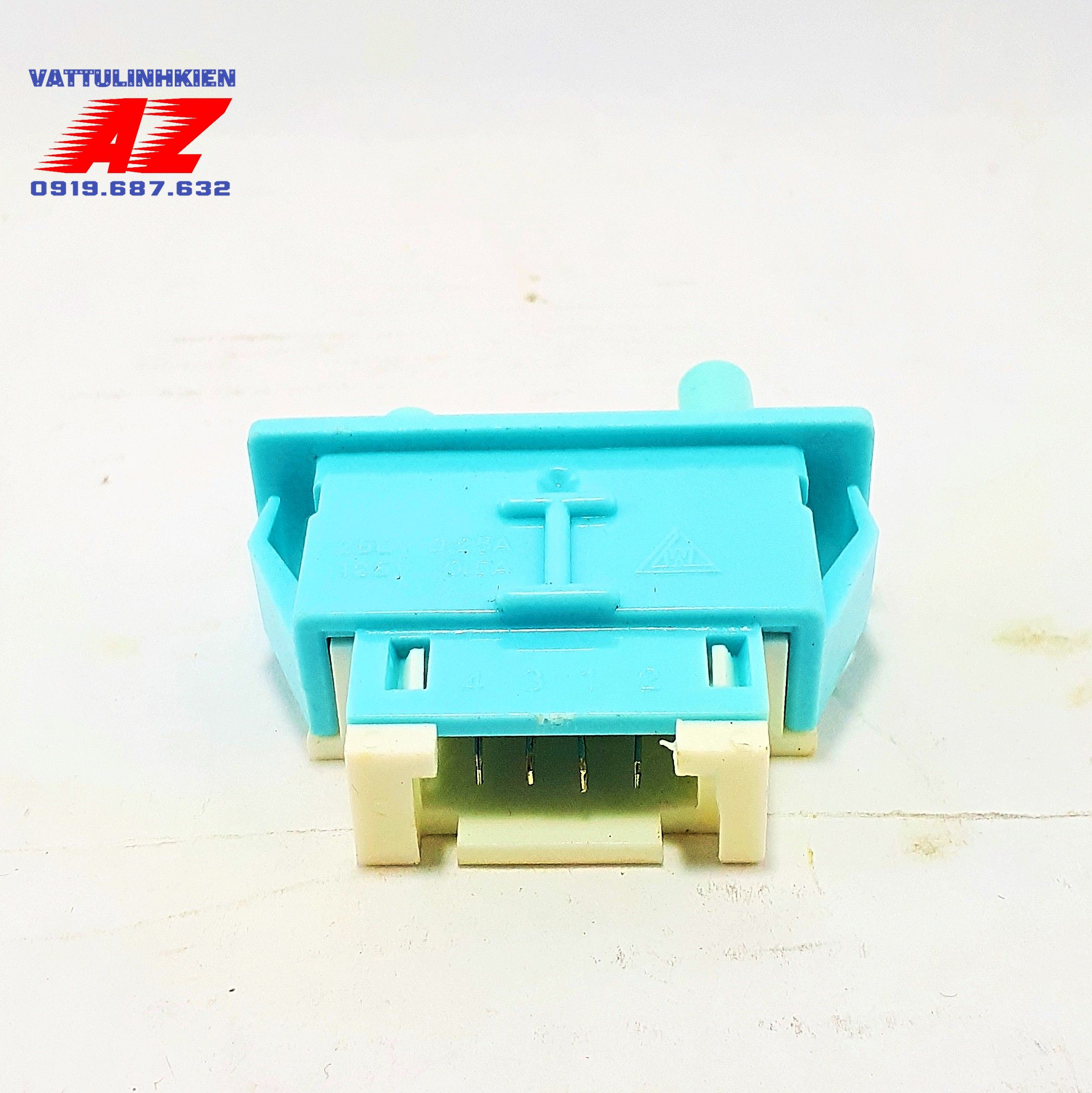 Công tắc cánh tủ lạnh 2 nút chân cài