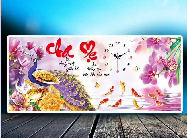 Tranh đính đá đồng hồ cha mẹ kt 110x50 cm