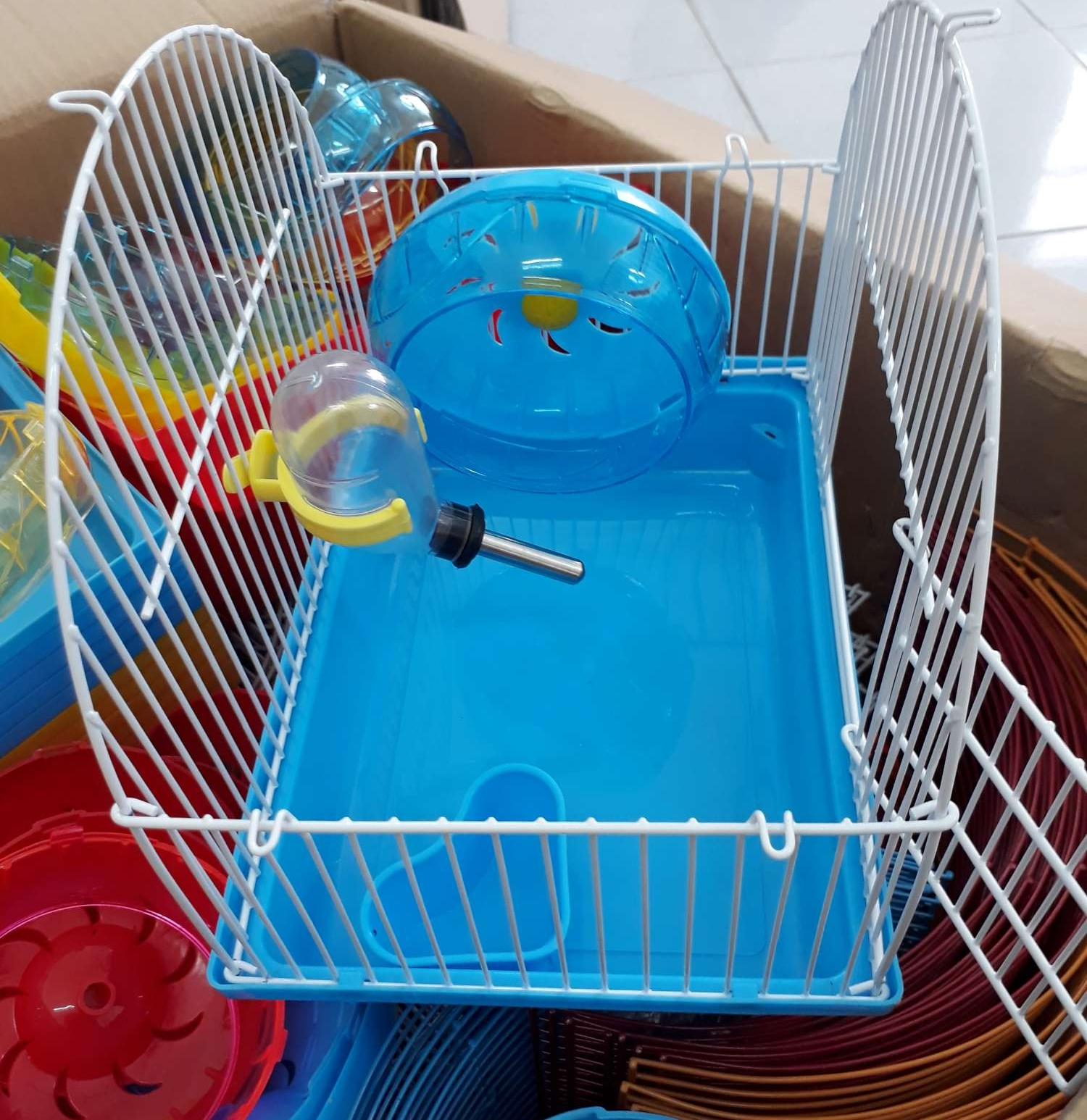 Lồng hamster trung mái vòm
